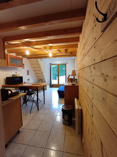 Others 5, guesthome la petite salette, Isère