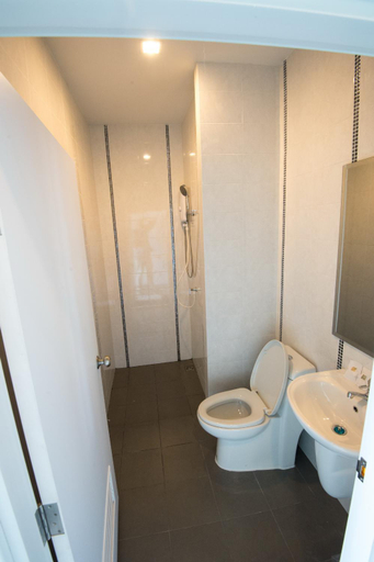 Bathroom 8
