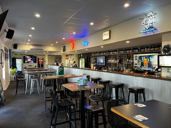 Food & Drinks 4, Anglers Inn, Copper Coast