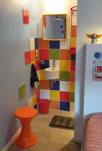 Bathroom 2, NOSTAL'GITE, Hérault