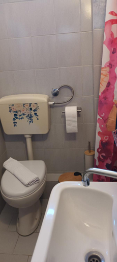Bathroom 2, Mana mia Seaside Apartments, Central Macedonia