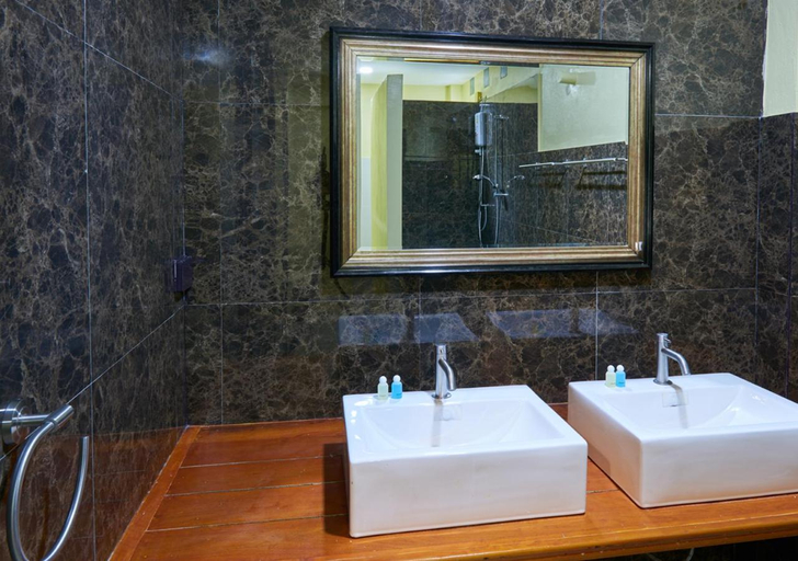 Bathroom 4, Elephant Bay Resort, Koh Chang