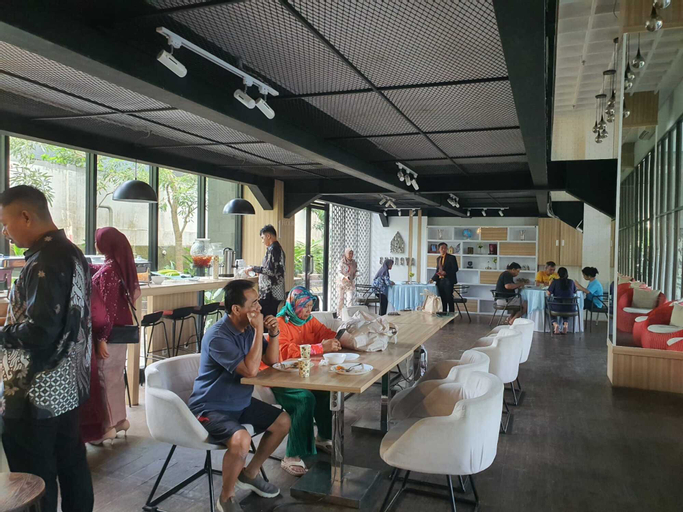 Food & Drinks 3, Cordova Suites, Semarang
