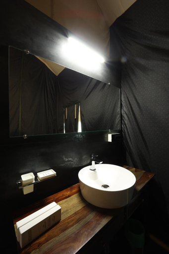 Bathroom 4, Three Hills Resort & Spa, Coorg , Kodagu