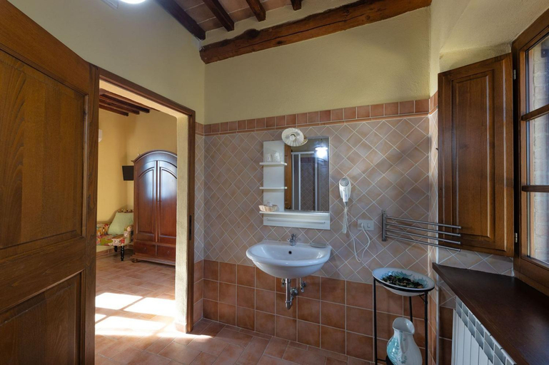 Bathroom 2, Agriturismo Fraschetta, Siena
