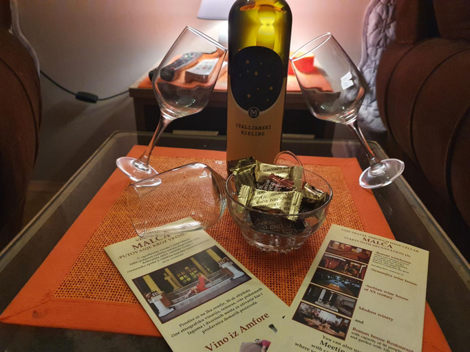 Food & Drinks, Guest House Jasmin, Niš