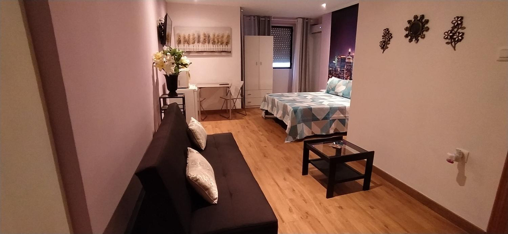 Others 2, Hostal Happystay, Valencia