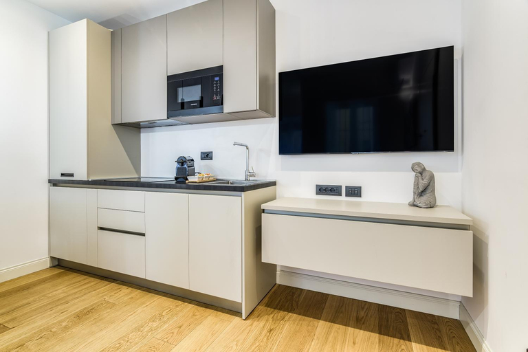 Others 3, BePlace Apartments in San Babila, Milano