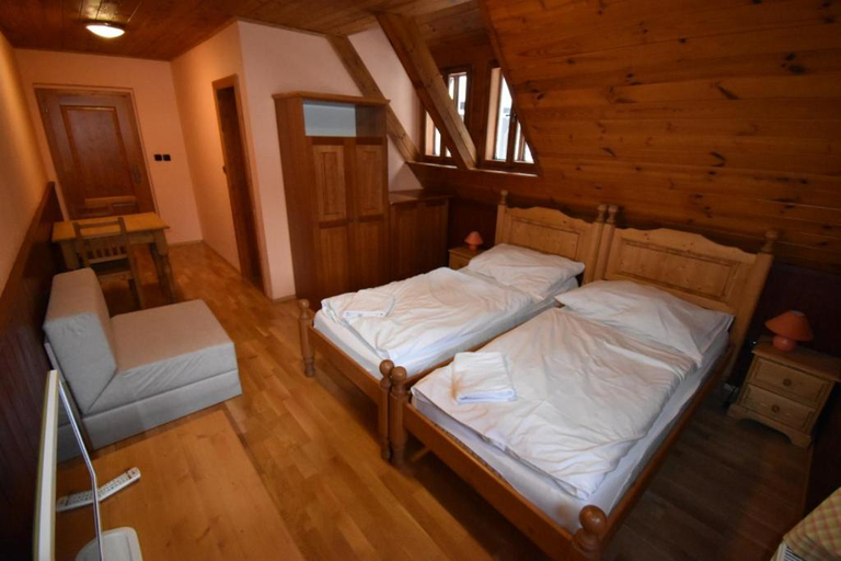 Others 4, Horska bouda U Kokrhace, Trutnov