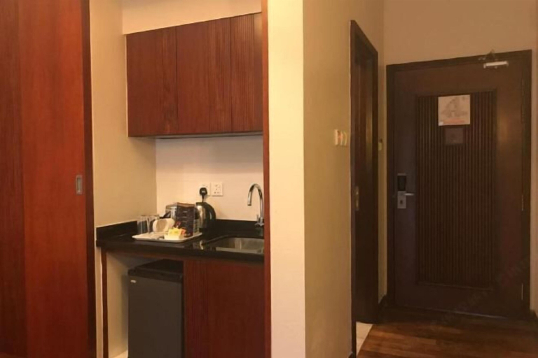 Dining Room 8