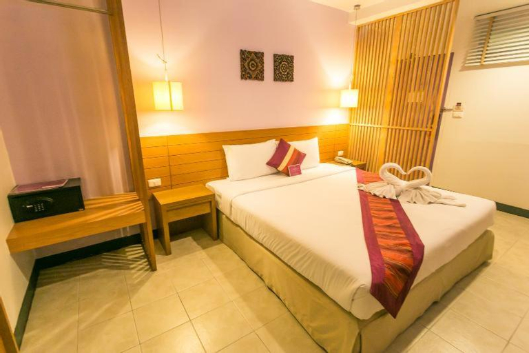 Bedroom 13