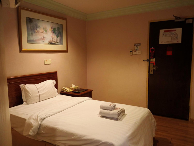 Bedroom 21