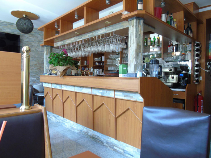 Others 5, Cafe 168, Wien