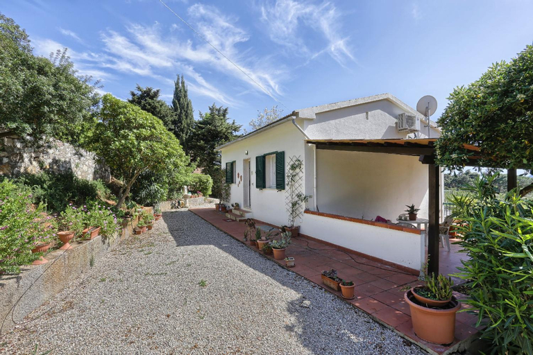 Il giardino nel sole Trilo, Livorno