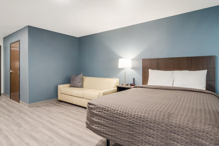 Bedroom 5