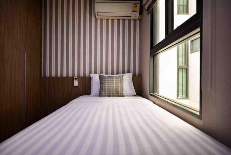Others 5, BTS 46 - Near BTS Phrakhanong, Khlong Toey