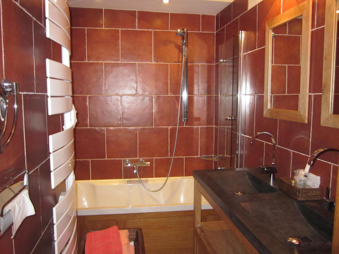 Bathroom 3