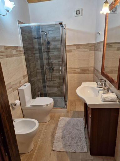 Bathroom 2, Societa cooperativa LE MUSE, Oristano