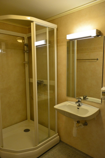 Bathroom 3, Vikedal Vertshus, Vindafjord