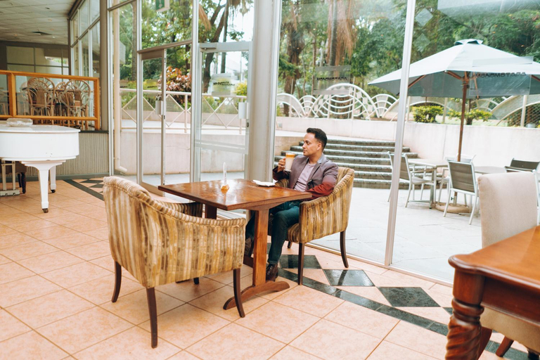 Food & Drinks 3, Monomotapa Hotel, Harare