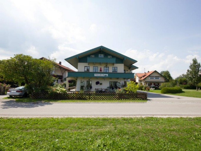 Ferienwohnungen Haus am See, Rosenheim