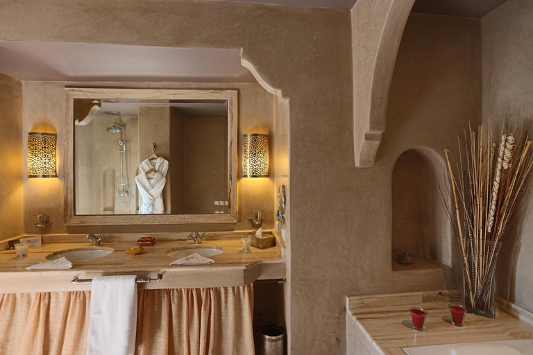 Bathroom 9