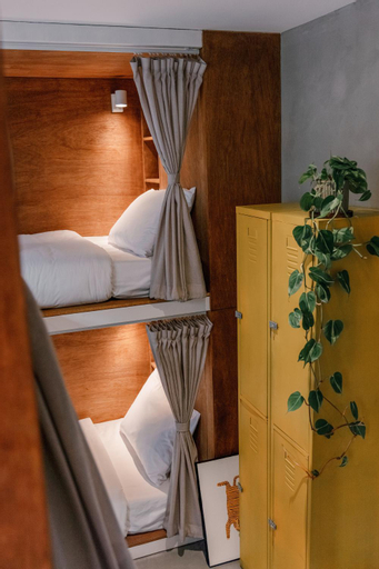 Bedroom 10