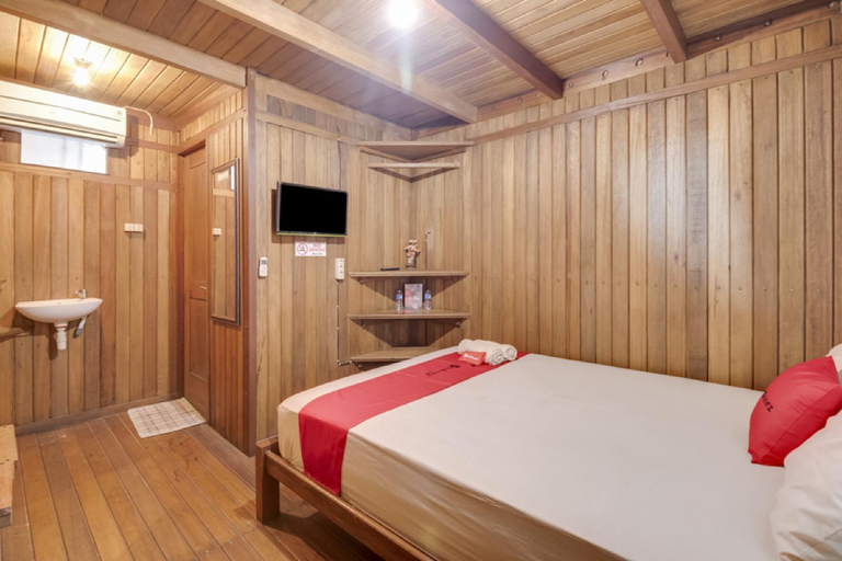 Bedroom 9