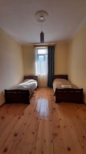 Others 5, Guest house-Lile, Mestia