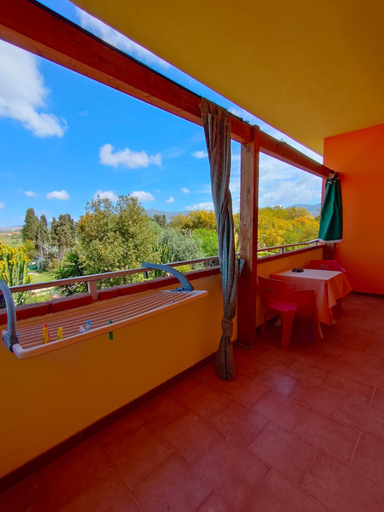 Others 5, B&B da Donatella, Sassari