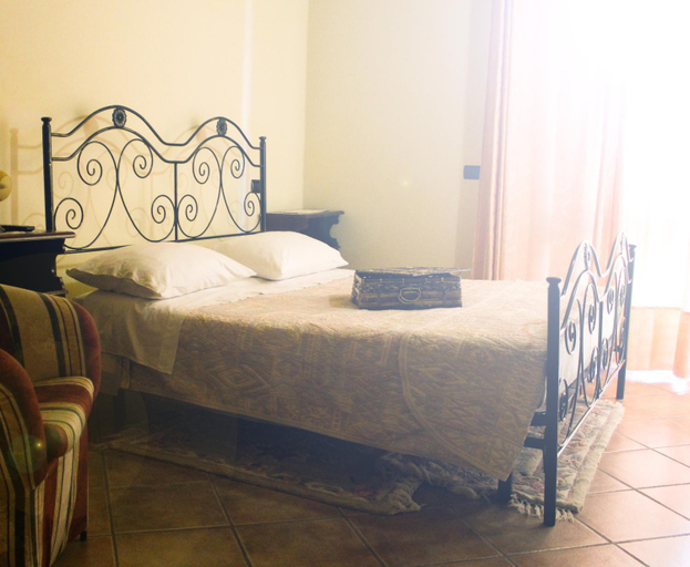 Others 5, La Fattoria, Benevento