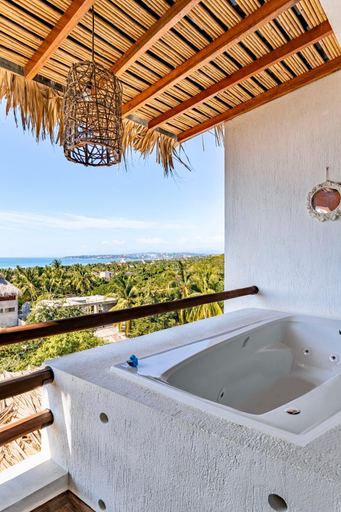 Bathroom, Punta Kai Hotel & Hostal, Dist. Pochutla