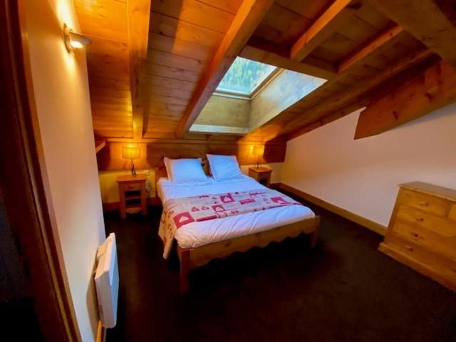 Bedroom 3, Residence and Spa Vallorcine Mont-Blanc, Haute-Savoie