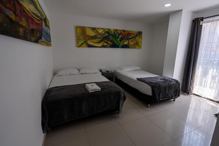 Bedroom 2, Hotel Tayromar, Santa Marta (Dist. Esp.)