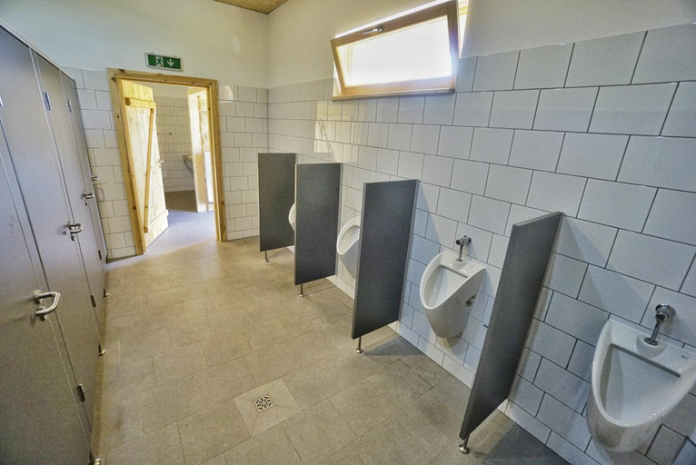 Bathroom 4, Camp66, Jelenia Góra