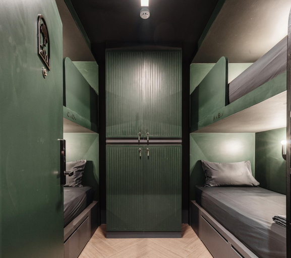 Bedroom 5