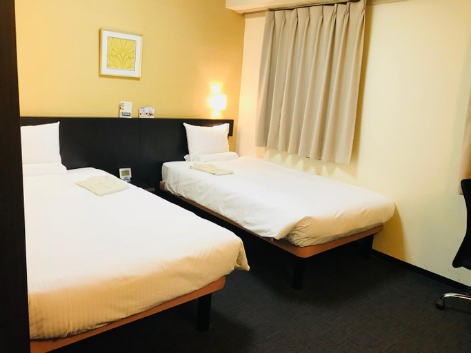 Bedroom 27