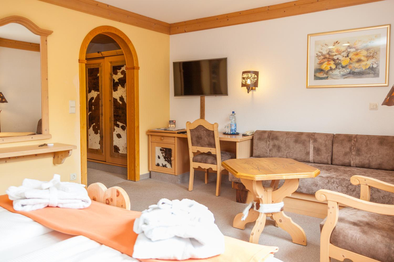 Bedroom 2, Hotel und Restaurant Köhlerhütte, Erzgebirgskreis