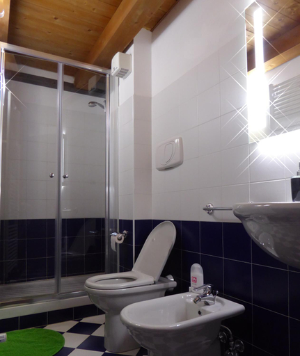 Others 5, Giudei House Suite Bologna, Bologna