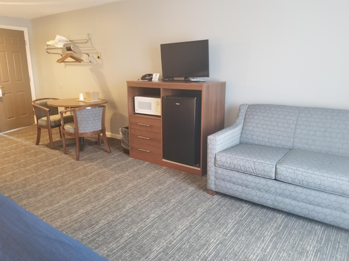 Others 5, Hampton Village Inn, Rockingham