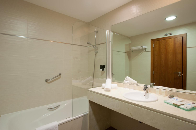 Bathroom 4, Avant Torrejon, Madrid