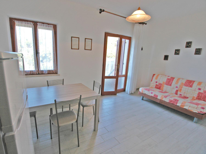 Others 2, Residence Antonella, Livorno