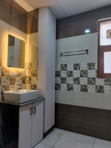 Bathroom 5, Xact Homes, Gautam Buddha Nagar