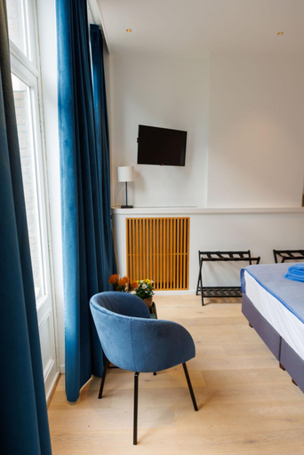 Bedroom 2, APL8 St-Anna B&B, West-Vlaanderen
