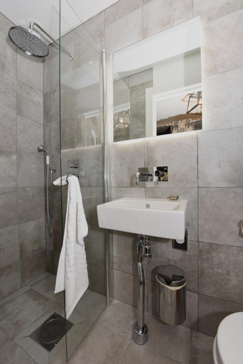 Bathroom 3, Hotel Mezzo, Malung