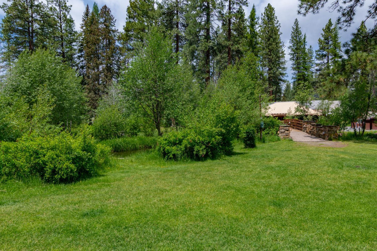 Others 5, Lake Creek Lodge, Jefferson