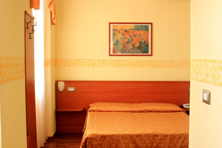 Bedroom 8