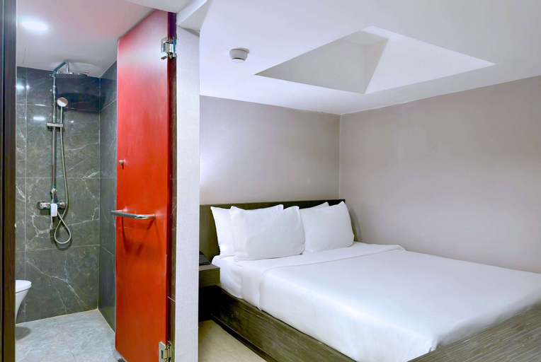 Bedroom 13