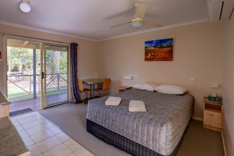 Others 4, Tambo Mill Motel & Caravan Park, Tambo