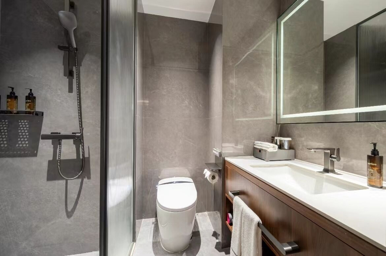 Bathroom 4, UC by Hyatt West Railway St Hotel, Tianjin